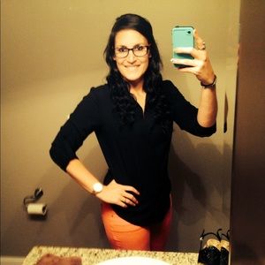 Meet your Posher, Iris